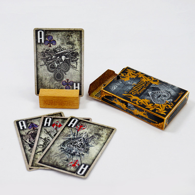 購入 工場 オーダーメイド 印刷 高品質 ロシア 複雑な スタイル カード 印刷 金 葉巻 滑らかな ダーク カード ポーカー online manufacture
