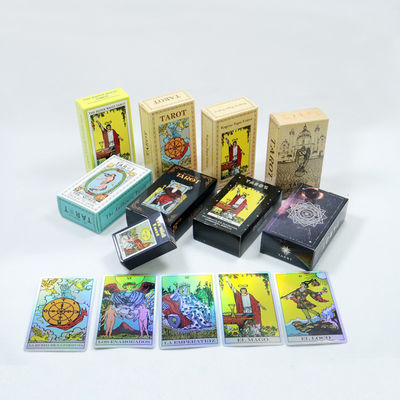 初心者の占いゲーム 78 タロットカード ガイドブックと異なる言語